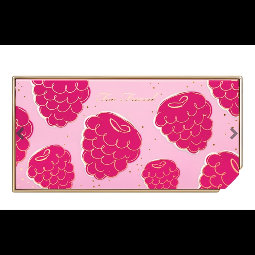 Too Faced RazzleDazzle Berry Eyeshadow Palette 💃 - Picture 3 of 4